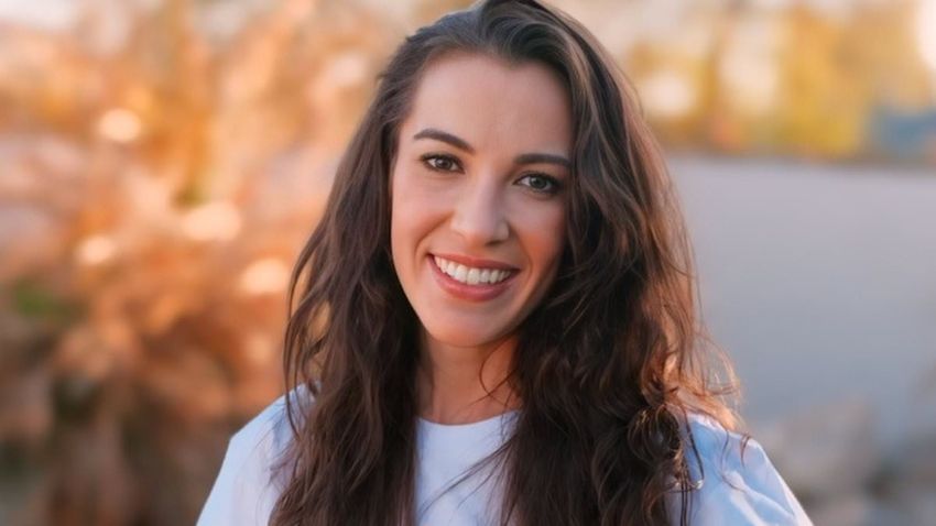  Radio legend’s daughter pleads guilty to pregnancy scam involving former Bachelor star