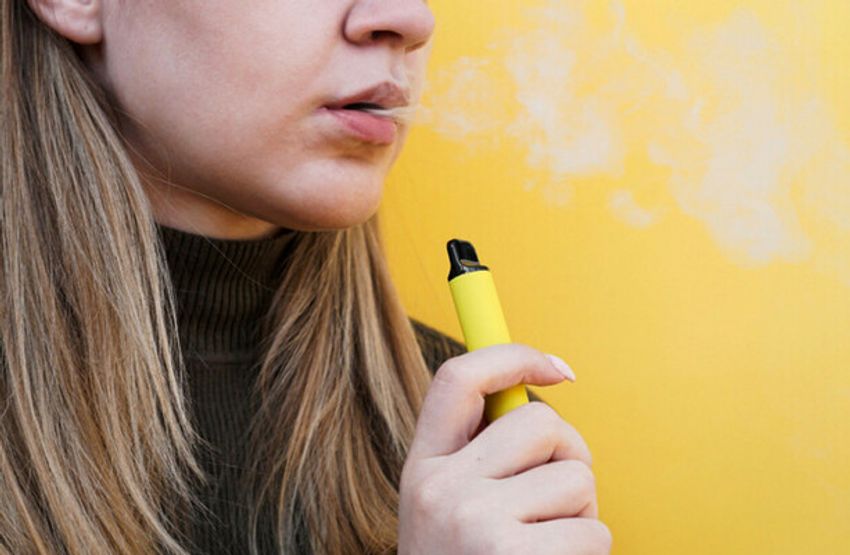 HSE’s early warning system finds ‘high-risk’ cannabinoids in some vapes sold in Ireland