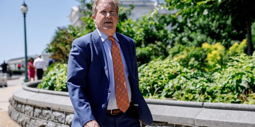  Ken Paxton slammed for running away when asked about Texas law: ‘Let’s talk later’
