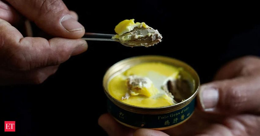  In Washington’s political cauldron, a fight over foie gras ahead of the midterm elections