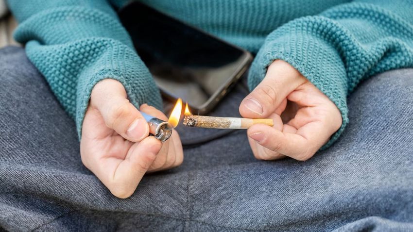  We asked scientists: Is it okay to use a little bit of cannabis?